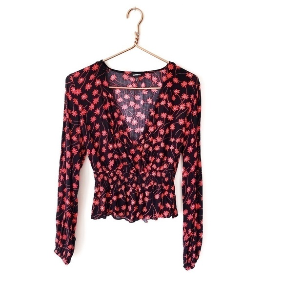 Express | Smocked Surplice Floral Shirt XS - Picture 1 of 5
